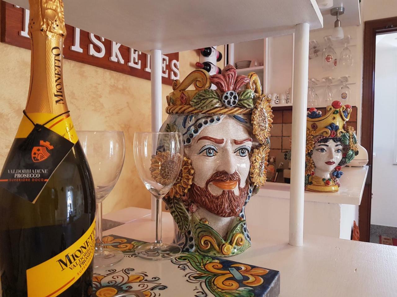 B&B Triskeles Giardini Naxos Ngoại thất bức ảnh