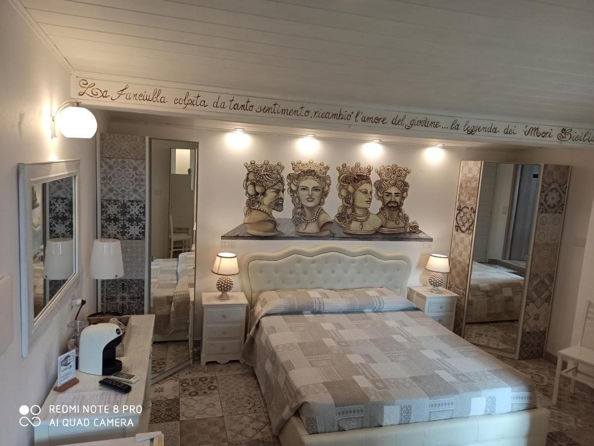 B&B Triskeles Giardini Naxos Ngoại thất bức ảnh